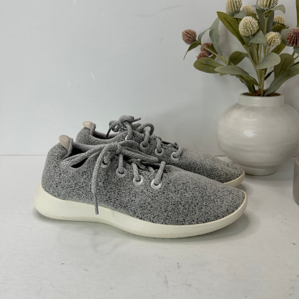 Allbirds Wool Runner Lace-up Sneakers Gray Athletic Low Top Women 8 Light Wear